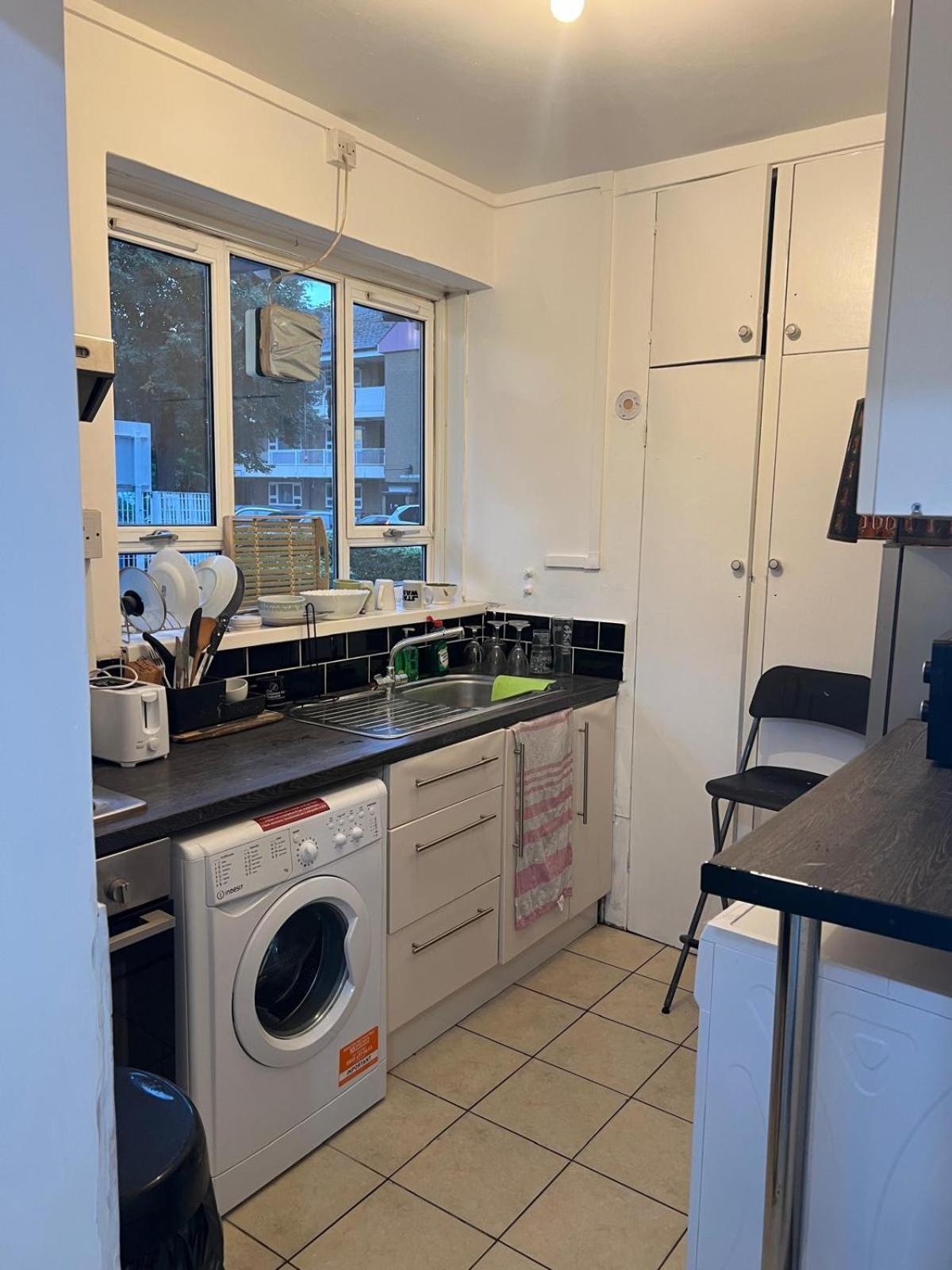 Starlet Stepney Lägenhet London Exteriör bild