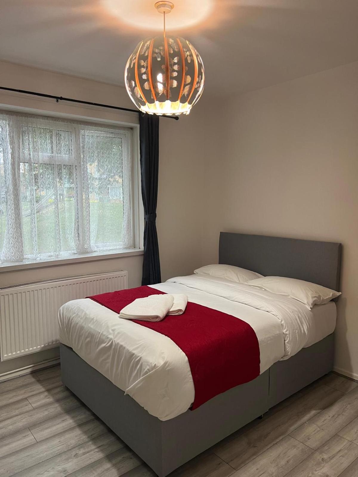 Starlet Stepney Lägenhet London Exteriör bild